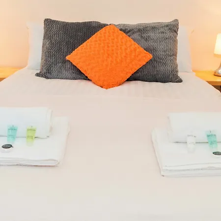 Voussoir Apartment Leeds (West Yorkshire)